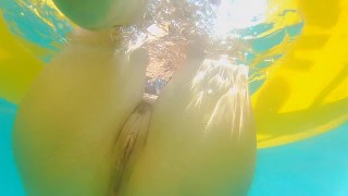 Enjoy Underwater NO PANTIES at PUBLIC BEACH